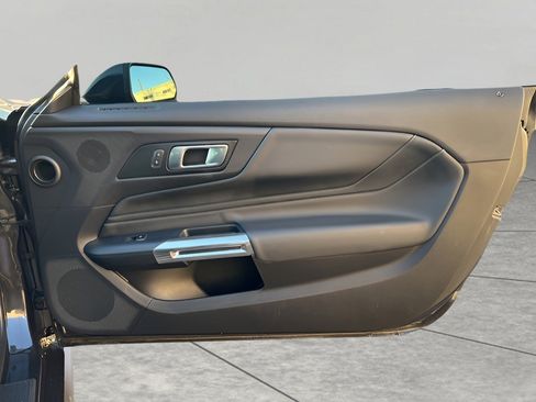 Used 2024 Ford Mustang GT Premium image 28