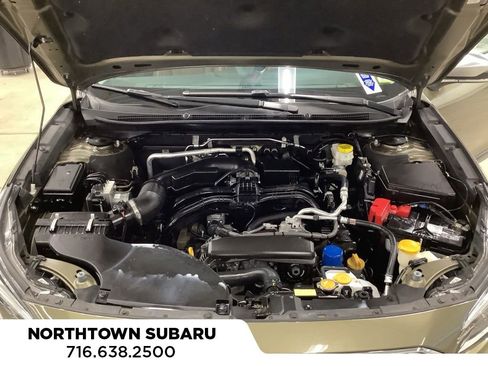 Used 2021 Subaru Outback Touring w/ Popular Package #2 AWD/4WD image 16