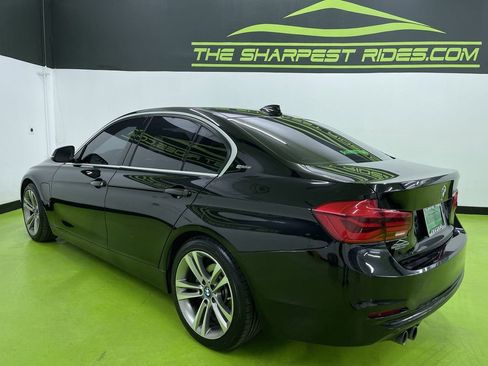 Used 2018 BMW 330e w/ Convenience Package RWD image 7