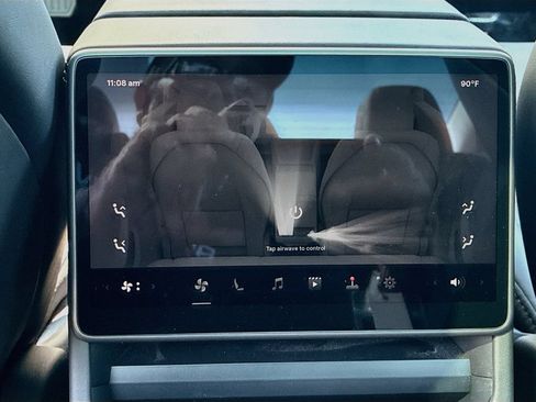 Used 2025 Tesla Model 3 Long Range RWD image 28