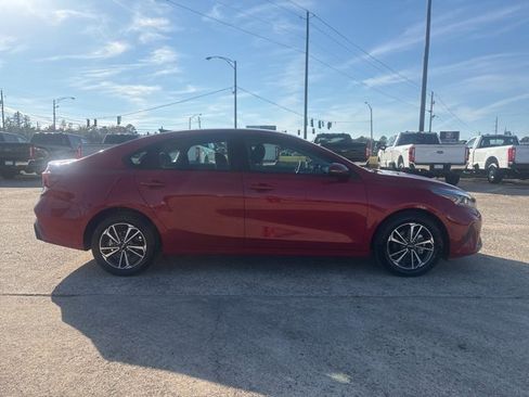 Used 2024 Kia Forte LXS w/ LXS Technology Package image 1