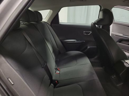 Used 2025 Kia K4 FWD image 26