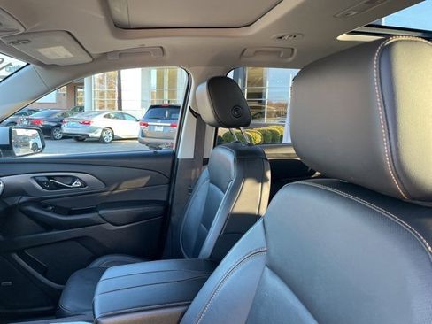Used 2019 Chevrolet Traverse Premier image 15