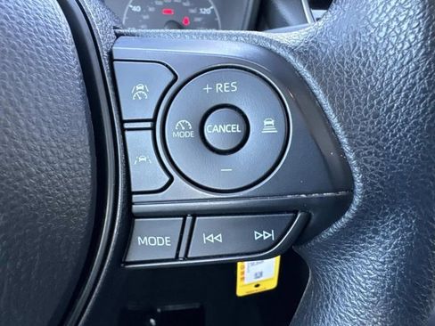Used 2023 Toyota Corolla LE image 24