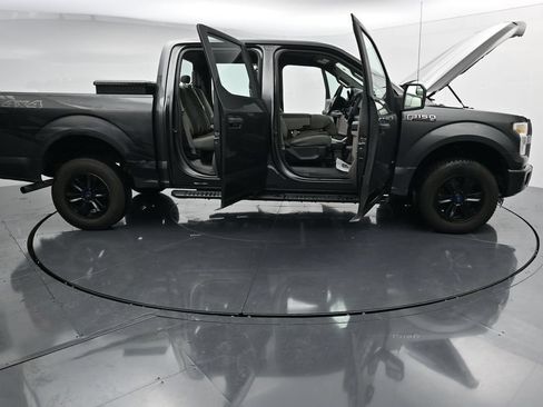 Used 2016 Ford F150 XL w/ Equipment Group 101A Mid AWD/4WD image 41