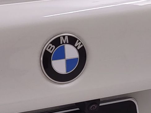 Certified 2023 BMW 530i 530i w/ Convenience Package image 21