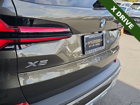 Used 2025 BMW X5 xDrive40i w/ Premium Package AWD/4WD image 11