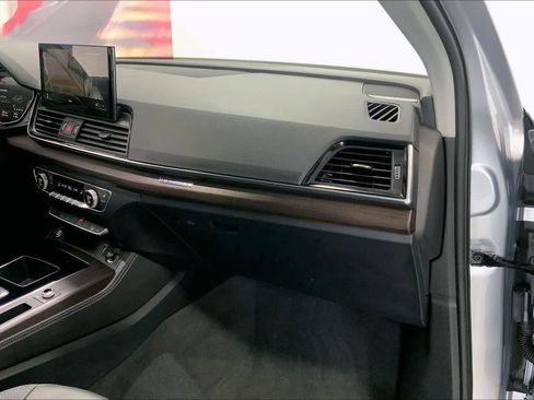 Certified 2023 Audi Q5 2.0T Premium Plus w/ Premium Plus Package image 21