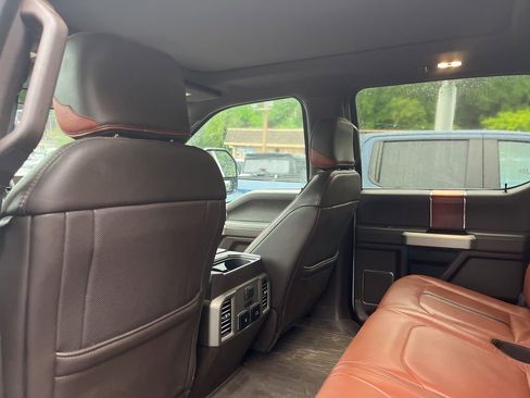 Used 2018 Ford F350 King Ranch w/ King Ranch Ultimate Package AWD/4WD image 20