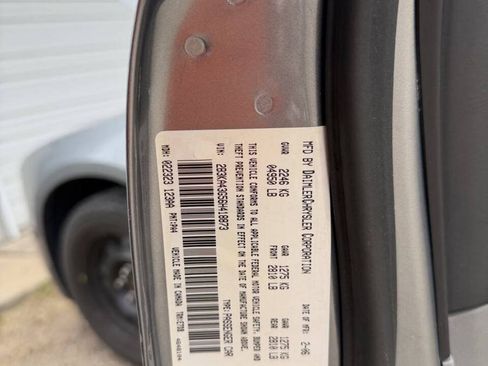 Used 2006 Dodge Charger RWD image 39