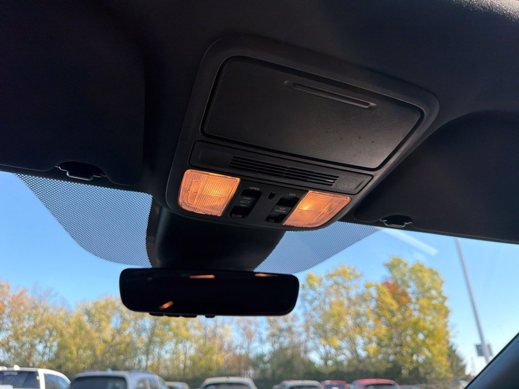 Used 2023 Honda Odyssey Sport image 14