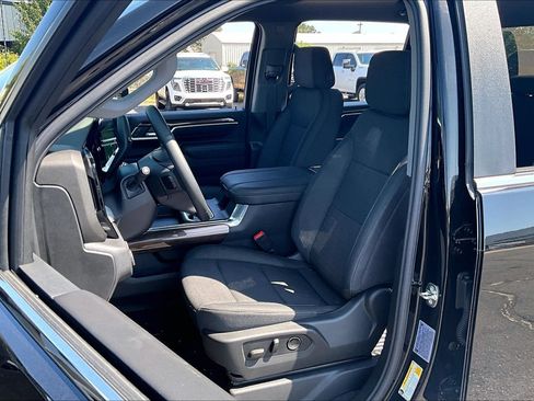 New 2026 Chevrolet Silverado 2500 LT w/ Z71 Chrome Sport Edition AWD/4WD image 9