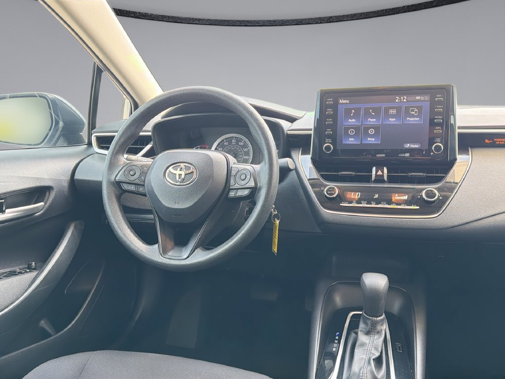 Used 2020 Toyota Corolla LE FWD image 19