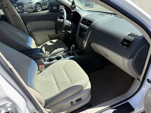 Used 2011 Ford Fusion SEL w/ 302A Rapid Spec Order Code FWD image 19