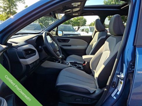 Used 2025 Subaru Forester Premium AWD/4WD image 13