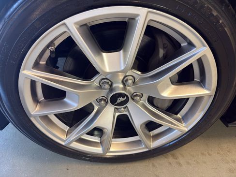 Used 2015 Ford Mustang GT Premium w/ Equipment Group 401A RWD image 31