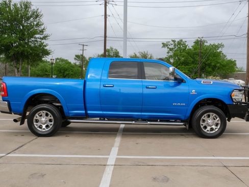 Used 2020 RAM 2500 Laramie image 9