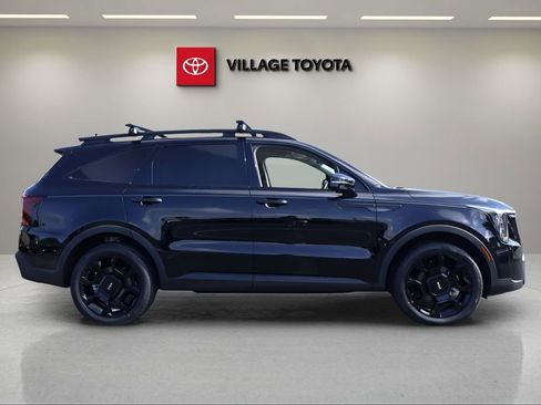 Used 2024 Kia Sorento SX AWD/4WD image 6