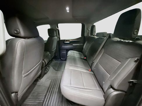 Used 2023 Chevrolet Silverado 1500 LT AWD/4WD image 25