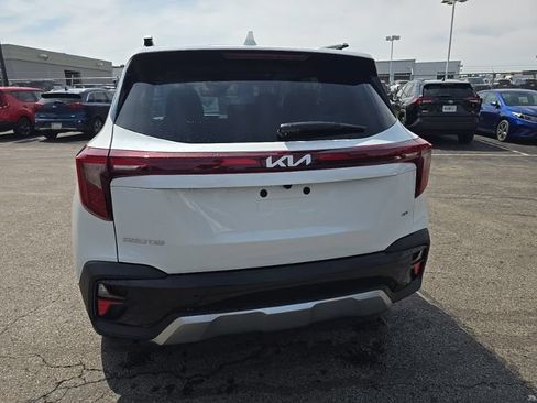 Used 2026 Kia Seltos S AWD/4WD image 6