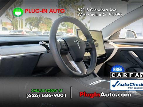 Used 2023 Tesla Model 3 Standard Range image 6