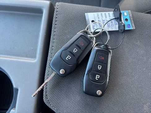 Used 2018 Ford F250 XLT image 40