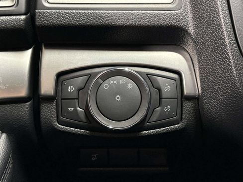 Used 2018 Ford Explorer XLT w/ Equipment Group 202A image 43