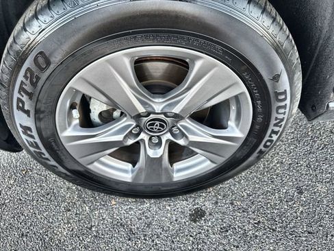 Used 2023 Toyota RAV4 XLE image 19