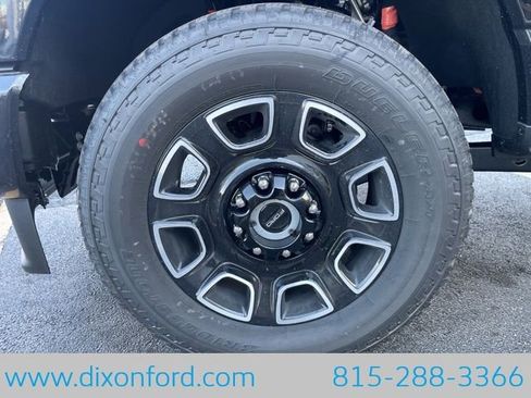 New 2026 Ford F350 Platinum w/ FX4 Off-Road Package image 29