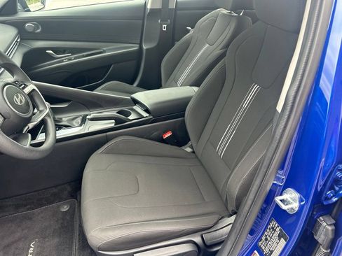 Used 2024 Hyundai Elantra SEL FWD image 10