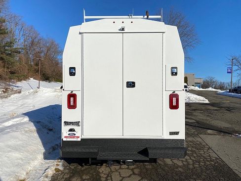 New 2026 Ford E-350 and Econoline 350 Super Duty w/ Power Equipment Group RWD image 8