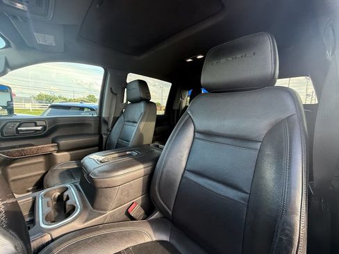 Used 2020 GMC Sierra 2500 Denali w/ Denali Ultimate Package AWD/4WD image 13
