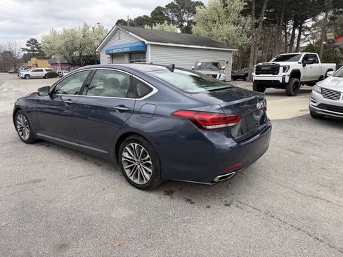 Used 2016 Hyundai Genesis 3.8 image 4