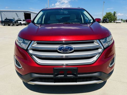 Used 2017 Ford Edge Titanium w/ Technology Package FWD image 32