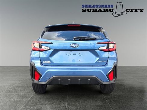 Used 2024 Subaru Crosstrek 2.0i image 8