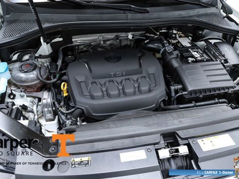 Used 2024 Volkswagen Tiguan SE R-Line image 28
