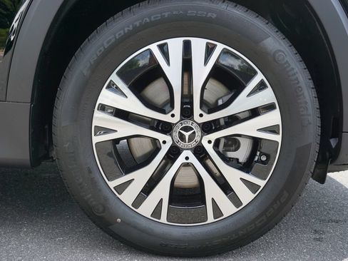 Used 2025 Mercedes-Benz GLB 250 image 17