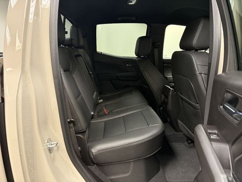 New 2026 GMC Canyon Elevation w/ Convenience Package AWD/4WD image 17
