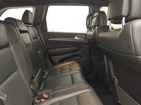 Used 2020 Jeep Grand Cherokee Limited w/ Luxury Group II AWD/4WD image 19