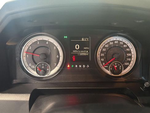 Used 2015 RAM 2500 Tradesman w/ Chrome Appearance Group image 18