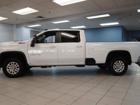 Used 2025 Chevrolet Silverado 2500 LT w/ All Star Edition AWD/4WD image 2