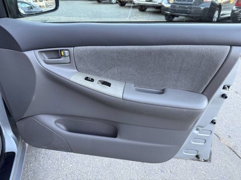 Used 2007 Toyota Corolla CE image 16