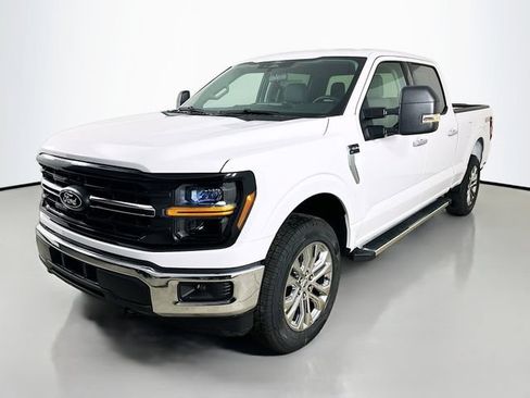 New 2026 Ford F150 XLT w/ XLT Chrome Appearance Package AWD/4WD image 3