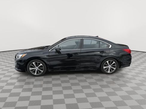 Used 2017 Subaru Legacy 2.5i Limited image 4