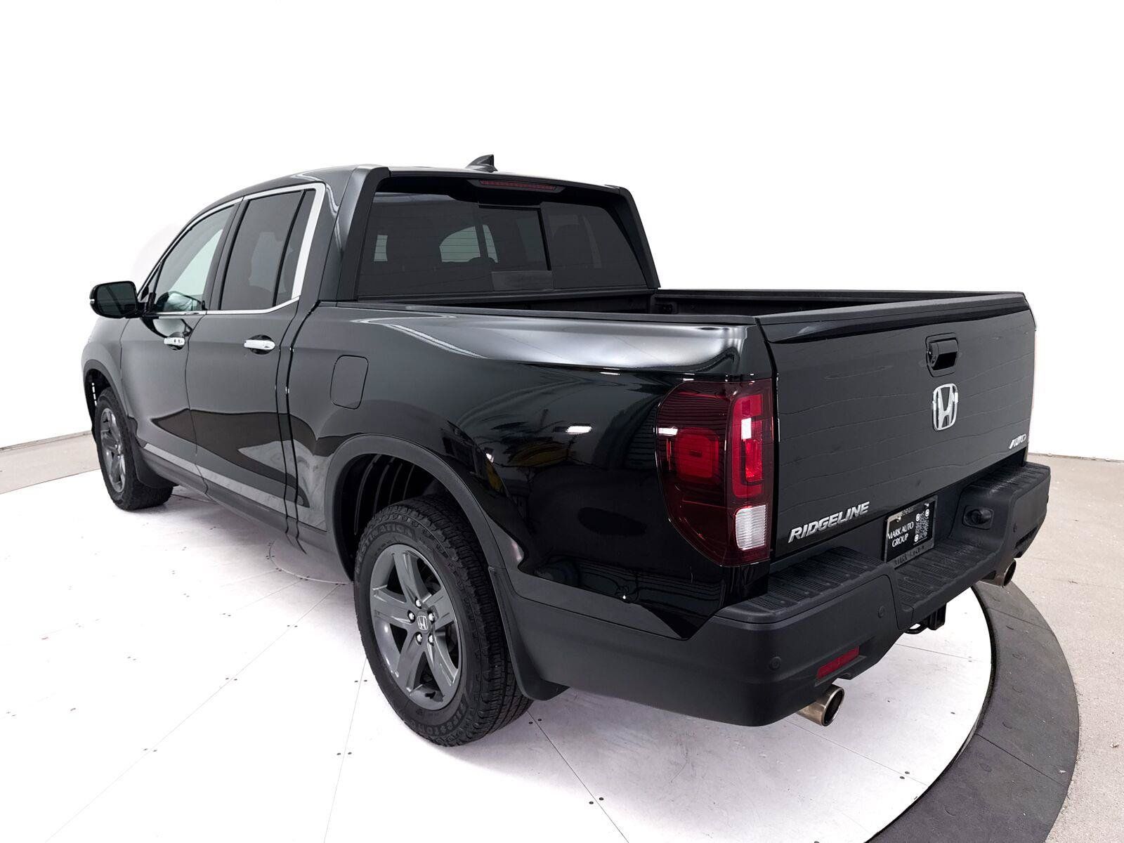 Used 2023 Honda Ridgeline RTL-E image 16