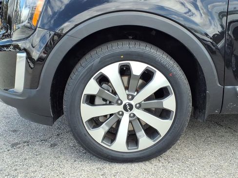 Certified 2022 Kia Telluride EX w/ EX Premium Package FWD image 10