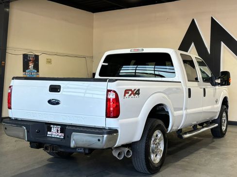 Used 2015 Ford F250 XLT w/ XLT Value Package AWD/4WD image 4