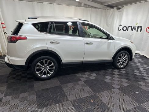 Used 2016 Toyota RAV4 Limited image 10