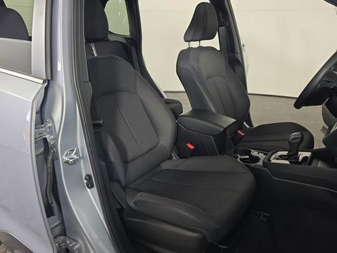 Certified 2025 Subaru Forester Premium AWD/4WD image 28
