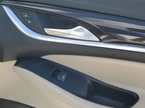 Used 2020 Buick Enclave Essence w/ Sound and Sites Package image 48